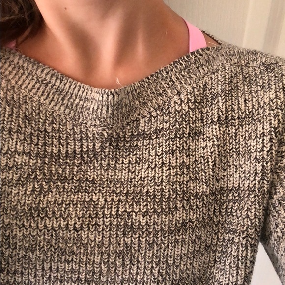 gap sweater - Picture 2 of 5